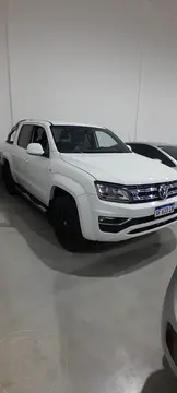 Volkswagen Amarok DC 4x4 Highline V6 Aut 258Cv usado (2022) color Blanco Candy precio $46.500.000