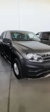 Volkswagen Amarok DC 4x2 Trendline usado (2022) color Gris Oscuro precio $35.000.000