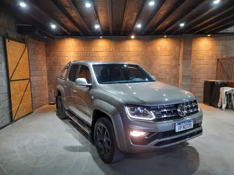 Volkswagen Amarok DC 4x4 Highline V6 Aut 258Cv usado (2023) color Beige precio $53.000.000