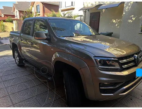 Volkswagen Amarok 2.0L Highline 4x4 Aut usado (2021) color Beige Arena precio $24.900.000
