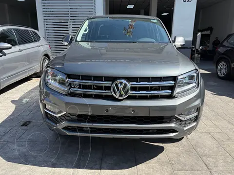 Volkswagen Amarok Highline V6 usado (2022) color Gris precio $749,900