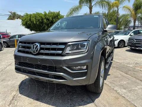 Volkswagen Amarok Highline Aut 4Motion V6 usado (2020) color Gris financiado en mensualidades(enganche $59,900 mensualidades desde $19,900)