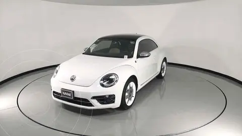 Volkswagen Beetle Final Edition usado (2019) color Beige precio $471,999
