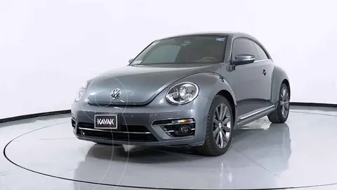 Volkswagen Beetle Sportline usado (2018) color Gris precio $405,999