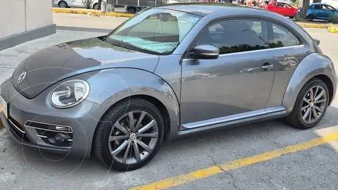 Volkswagen Beetle Sportline Tiptronic usado (2017) color Gris precio $255,500