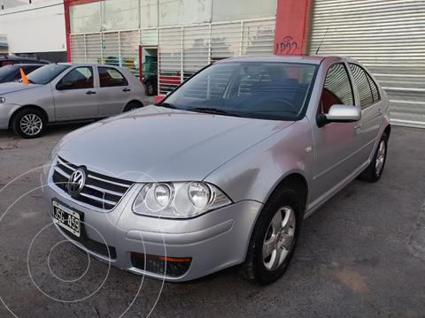 foto Volkswagen Bora 2.0 Trendline usado (2011) color Gris Platinium precio $960.000