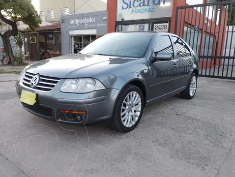 Volkswagen Bora 1.8 T Highline Cuero Tiptronic usado (2013) color Plata precio u$s10.800