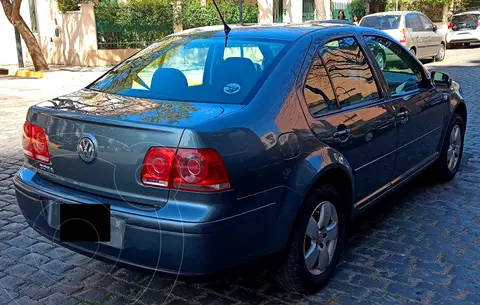 Volkswagen Bora 2.0 Trendline usado (2014) color Gris precio u$s8.900