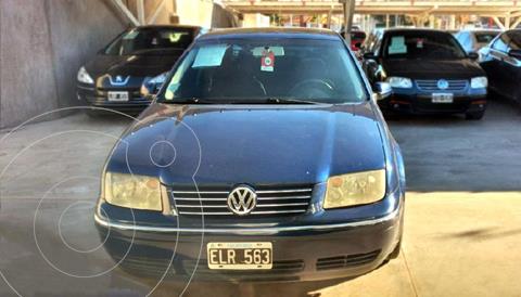 foto Volkswagen Bora 2.0 Comfortline usado (2004) color Azul precio $880.000