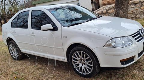 foto Volkswagen Bora 1.8 T Highline Cuero Tiptronic usado (2011) color Blanco precio $1.500.000