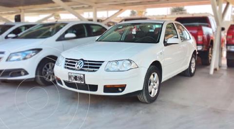foto Volkswagen Bora 2.0 Trendline usado (2010) color Blanco precio $1.180.000