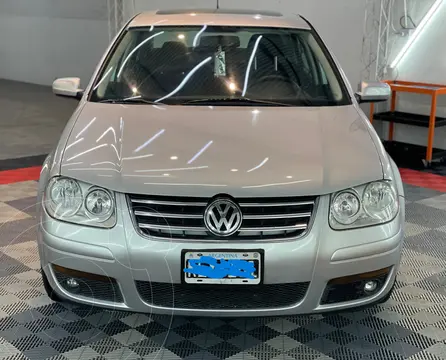 Volkswagen Bora 2.0 Trendline usado (2011) color Plata precio $14.500.000