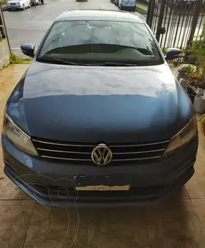 Volkswagen Bora  2.0L TDI Highline usado (2017) color Azul precio $12.000.000