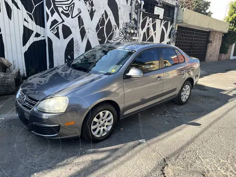 Volkswagen Bora 2.5L Style usado (2006) color Gris precio $100,000