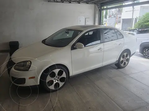 Volkswagen Bora 2.5L Sport Tiptronic usado (2009) color Blanco precio $95,000