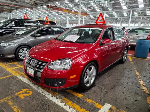 Volkswagen Bora 2.5L Sport usado (2009) color Rojo precio $136,500