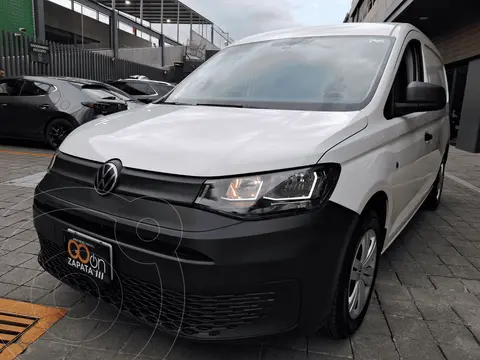 Volkswagen Caddy MAXI usado (2024) color VWA BLANCO CANDY precio $447,000