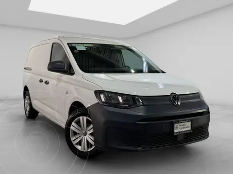 Volkswagen Caddy 2.0L TDi Pasajeros usado (2024) color Blanco precio $489,000