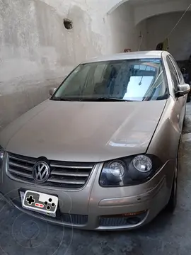 Volkswagen Clasico CL Ac ABS Tiptronic usado (2014) color Bronce precio $130,000