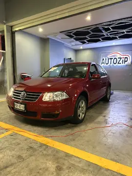 Volkswagen Clasico Europa 2.0 usado (2010) color Rojo precio $142,000