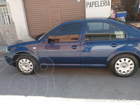 foto Volkswagen Clásico CL Ac Tiptronic usado (2013) color Azul Tormenta precio $115,000