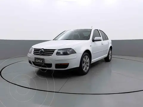 Volkswagen Clasico CL Seguridad usado (2015) color Blanco precio $192,999