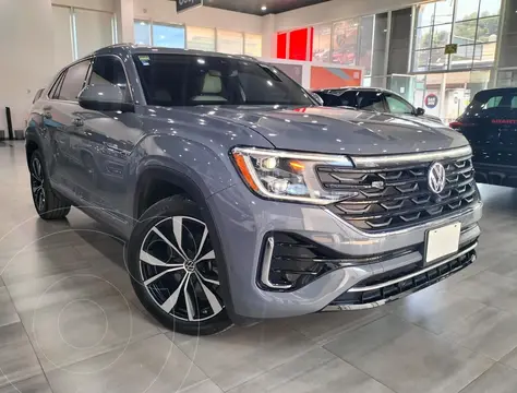 Volkswagen Cross Sport R-Line usado (2024) color Gris precio $977,700