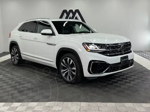 Volkswagen Cross Sport R-Line usado (2021) color Blanco precio $659,999