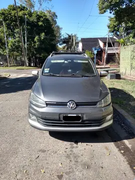 Volkswagen CrossFox Highline usado (2016) color Gris precio $16.500.000