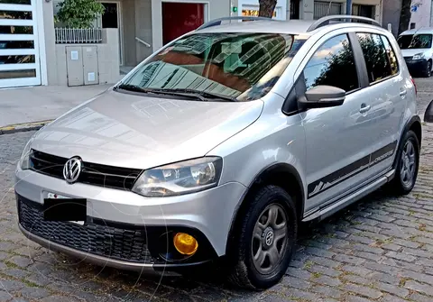 Volkswagen CrossFox Trendline usado (2013) color Plata precio u$s8.900