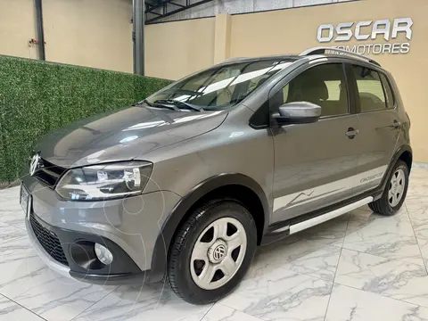 Volkswagen CrossFox Comfortline usado (2010) color Verde Highway precio $11.500.000