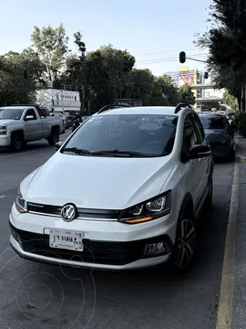 Volkswagen CrossFox 1.6L 10 anos usado (2017) color Blanco precio $190,000