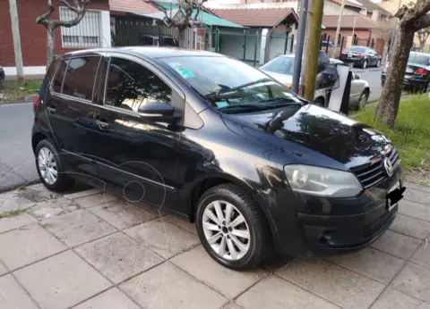 Volkswagen Fox 5P Comfortline usado (2010) color Negro precio $10.800.000