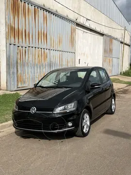 Volkswagen Fox 5P Comfortline usado (2015) color Negro precio $14.500.000
