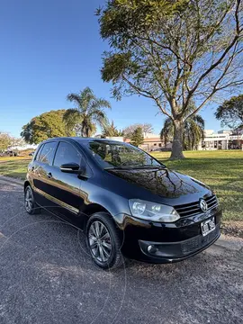 Volkswagen Fox 5P Highline I-Motion usado (2010) color Negro precio $11.500.000