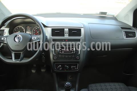 foto Volkswagen Fox MSI Trendline 5Ptas. (L15) usado (2016) color Azul precio $1.020.000