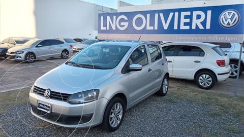 Volkswagen Fox 5P Trendline usado (2014) color Plata Reflex precio $1.185.000