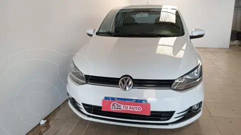 Volkswagen Fox 5P Connect usado (2018) color Blanco financiado en cuotas(anticipo $3.180.000)