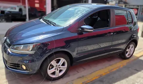 Volkswagen Fox 5P Highline usado (2015) color Azul precio $14.500.000