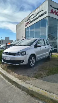 Volkswagen Fox FOX 1.6 3 P. COMFORTLINE L/10 usado (2013) color Gris precio $12.500.000