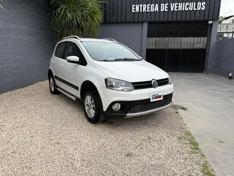 Volkswagen Fox FOX 1.6 CROSSFOX COMFORTLINE  L/10 usado (2013) color Blanco precio $13.000.000