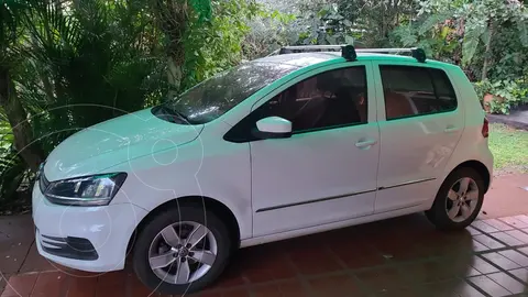 Volkswagen Fox 5P Trendline usado (2017) color Blanco precio $16.000.000