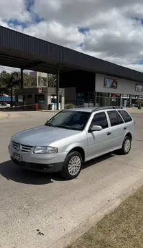 Volkswagen Gol Country 1.4 Base usado (2013) color Gris precio $10.900.000