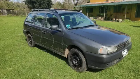 Volkswagen Gol Country 1.8 Mi Full usado (1998) color Gris precio $5.000.000