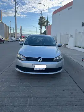 Volkswagen Gol Sedan CL usado (2015) color Plata precio $115,000