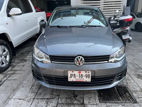 Volkswagen Gol Sedan Trendline usado (2017) color Gris precio $179,900