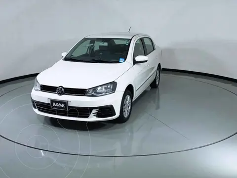 Volkswagen Gol Sedan Trendline usado (2018) color Gris precio $198,999