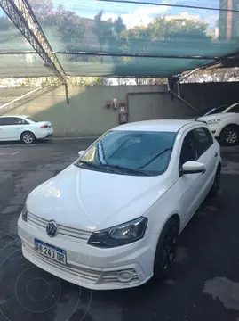 Volkswagen Gol Trend 5P Trendline usado (2017) color Blanco precio $13.500.000