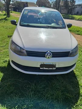 Volkswagen Gol Trend 5P Pack II usado (2013) color Blanco Cristal precio u$s8.100