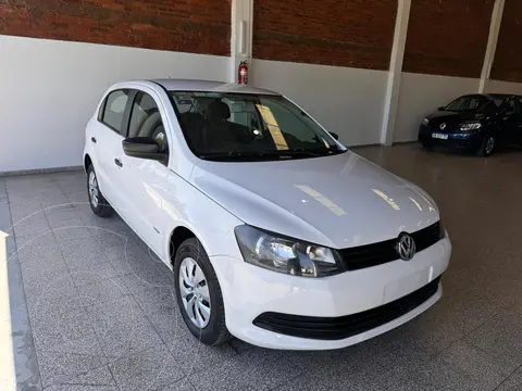 Volkswagen Gol Trend 5P Pack I usado (2013) color Gris precio $12.500.000